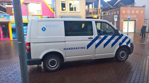 Zeewoldenaar (15) aangehouden die mogelijk wilde rellen in Harderwijk